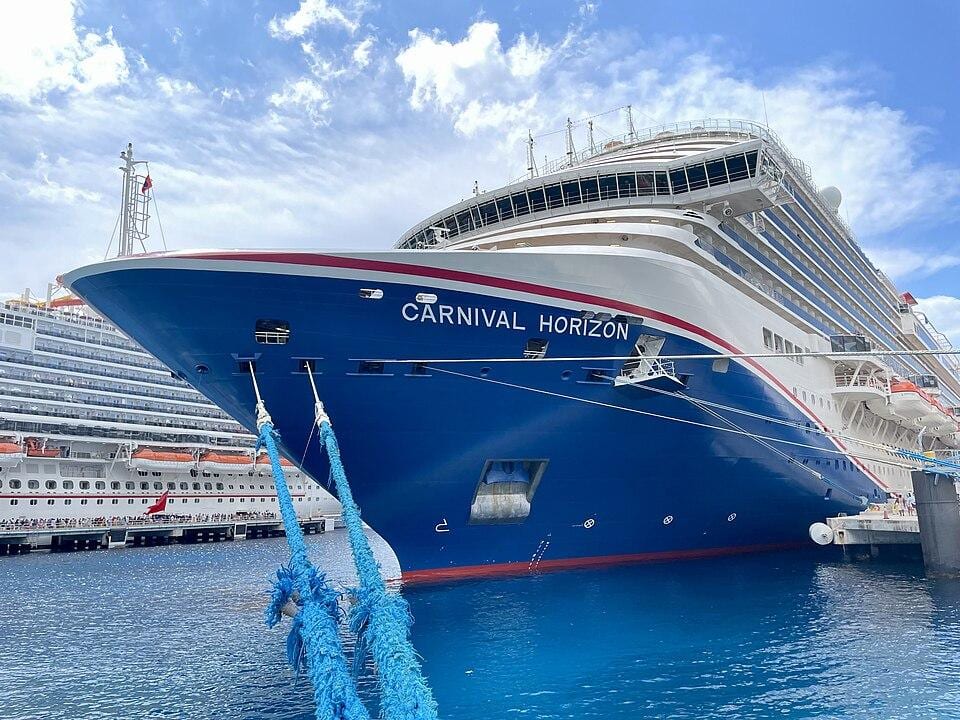 Carnival Horizon